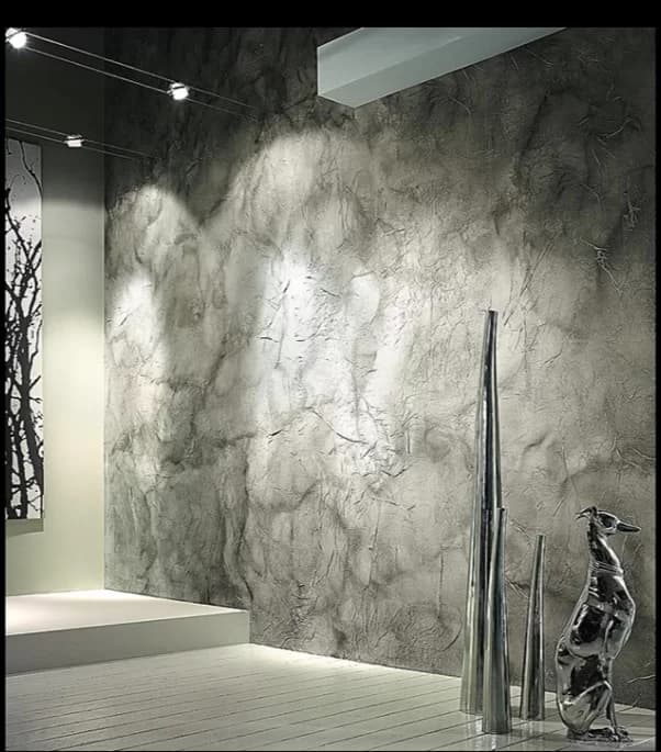 Decorative plaster wall London